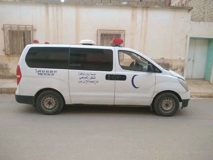 سيارة إسعاف اسعاف أبو الفتوح 
